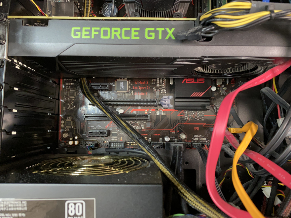 PCI Express スロット