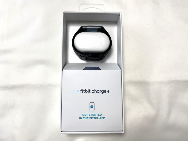 【Suica対応】 Fitbit Charge4 内箱