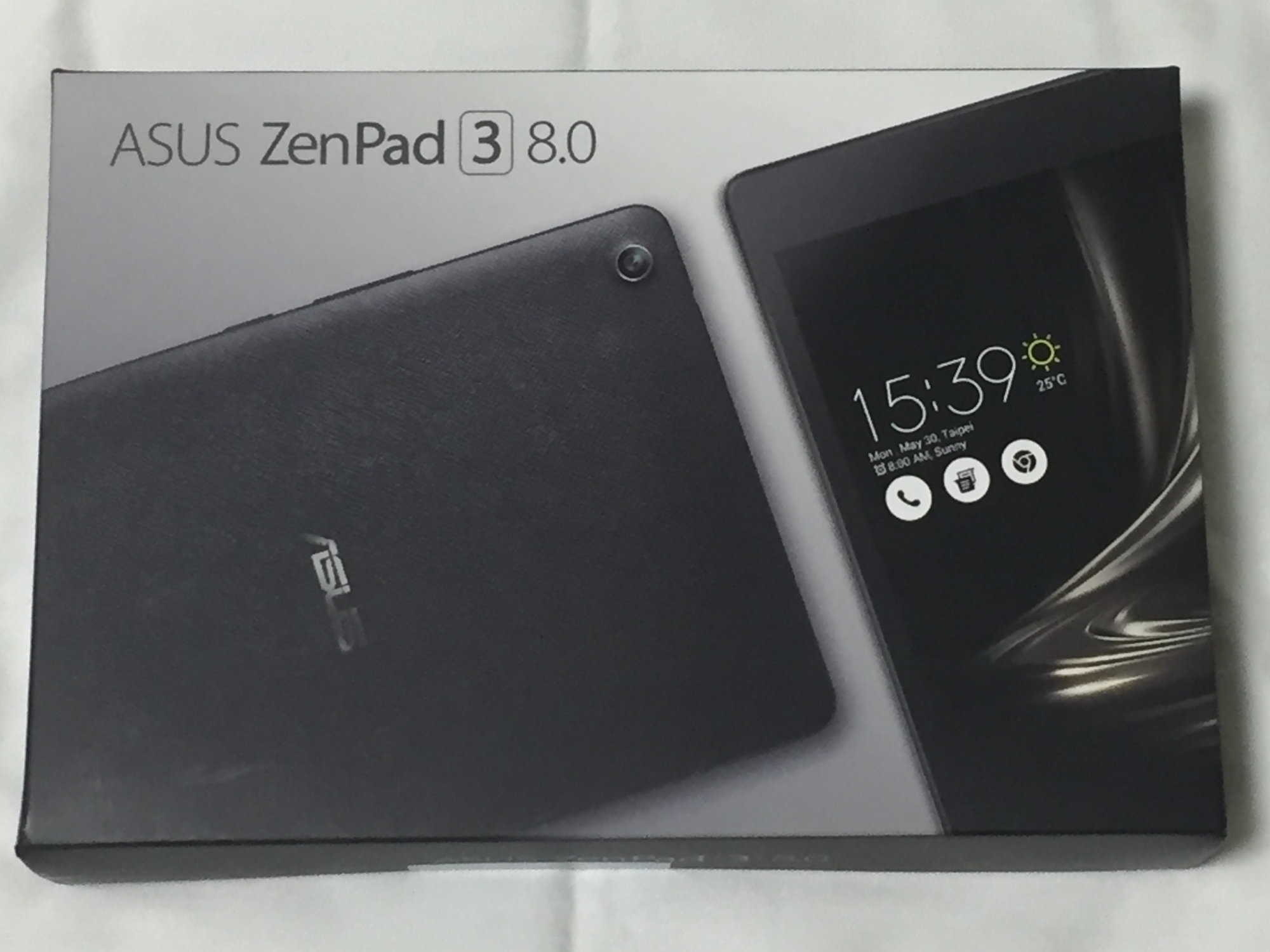 ASUS ZenPad 3 8.0 Z581KL-BK32S4 SIMフリーはNexus 7からの乗り換えに 