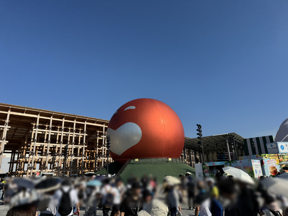 大阪・関西万博 よしもとwaraii myraii館